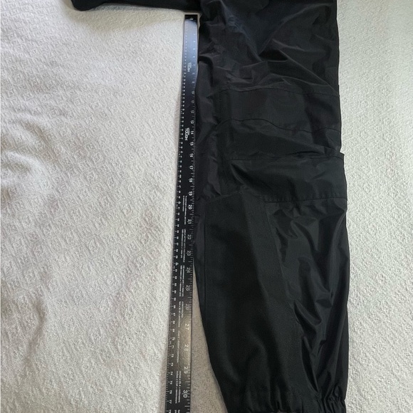 The North Face Men's Black Winter Pants 
size‎ medium snowboarding skiing - Picture 5 of 11